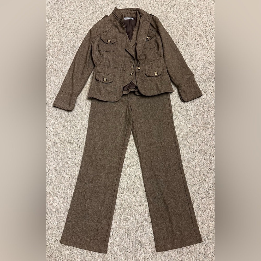 Retro Women's 3 Piece Suit Set in Polyester Business Casual Style Blazer Size 6